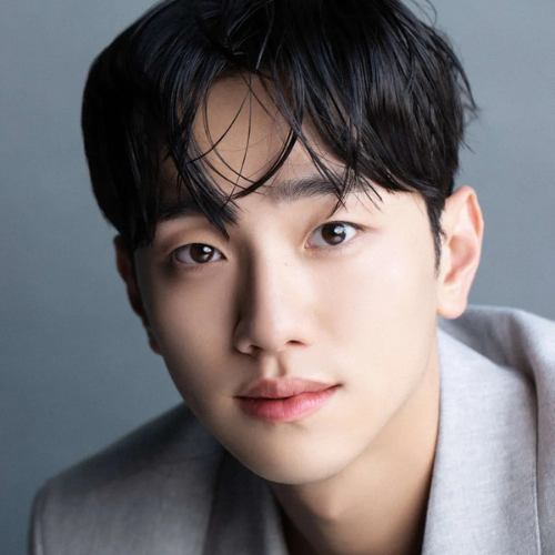 Love in the Big City is an upcoming South Korean LGBTQ melodrama about the life of a gay man. The series, based on a novel by Park Sang Young, is co-directed by Hur Jin-ho and others, and stars Nam Yoon-soo. It will premiere on TVING on October 21, 2024, and will also be available for streaming on Viki in some regions.